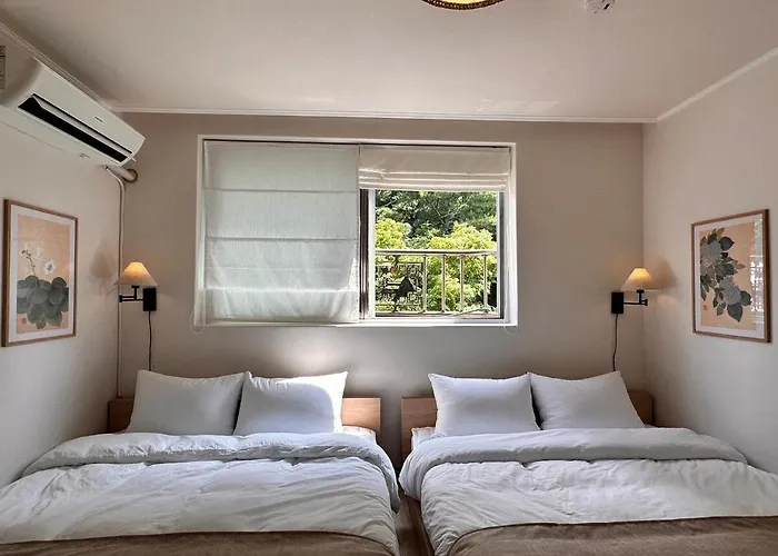 아파트 New Cozy Stay, 10 Min To Hongdae, Itaewon, 2 Min To Daeheung Stn, Park View *
