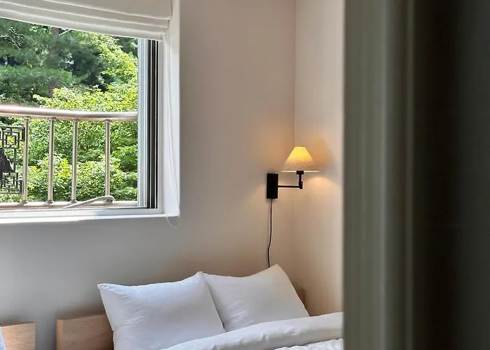 New Cozy Stay, 10 Min To Hongdae, Itaewon, 2 Min To Daeheung Stn, Park View 아파트 *
