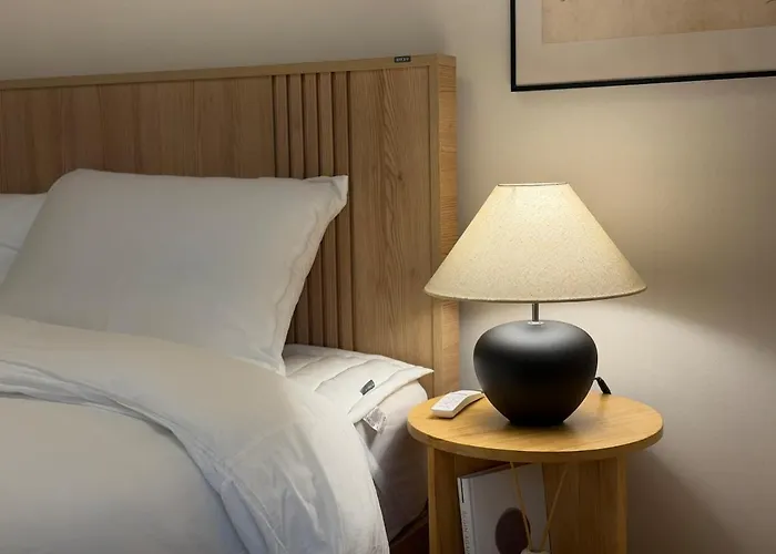 아파트 New Cozy Stay, 10 Min To Hongdae, Itaewon, 2 Min To Daeheung Stn, Park View *